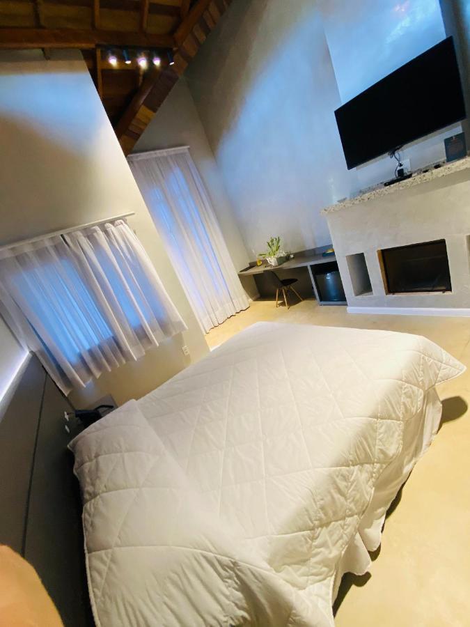Hotel Chales Capitanias Агуас-ди-Линдоя Экстерьер фото